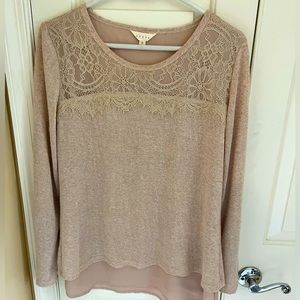 Adiva Beautiful split-back mixed media blouse in antique rose w/lace det…